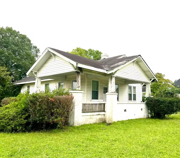 100 W Byrd St, Timmonsville, SC 29161