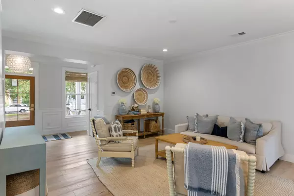 Charleston, SC 29492,102 Jordan Ct