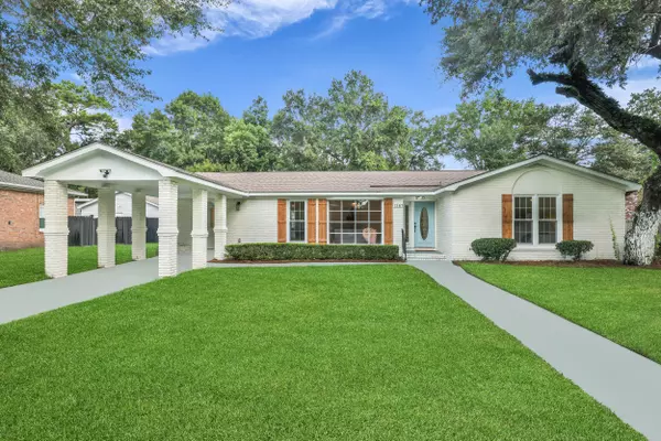 Charleston, SC 29407,1387 W Lenevar Dr