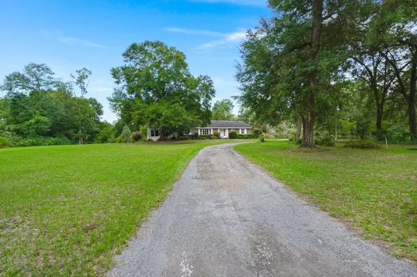 Walterboro, SC 29488,213 N Lemacks St