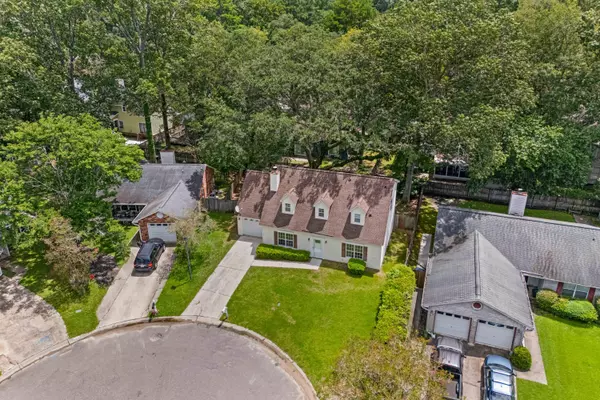 North Charleston, SC 29418,136 Old Saybrook Rd