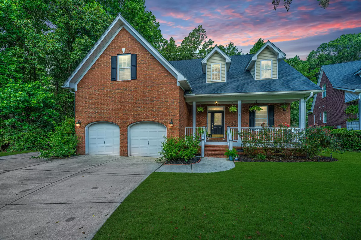 North Charleston, SC 29420,8631 Woodland Walk