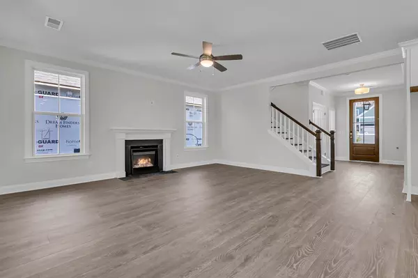 Summerville, SC 29486,703 Maynard Ln