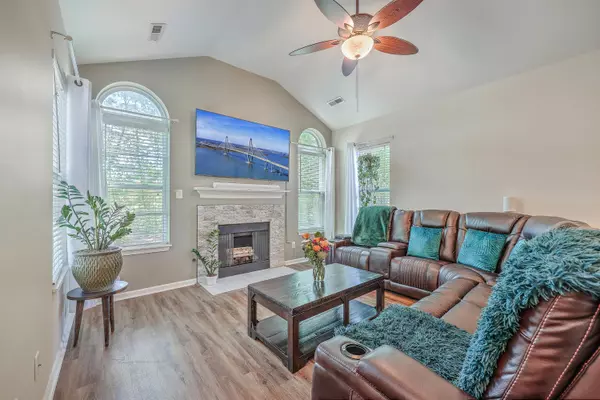 North Charleston, SC 29420,8800 Dorchester Rd #504