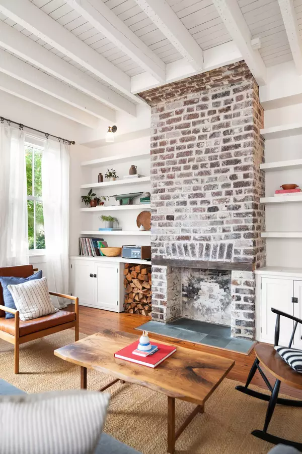 Charleston, SC 29403,14 Percy St