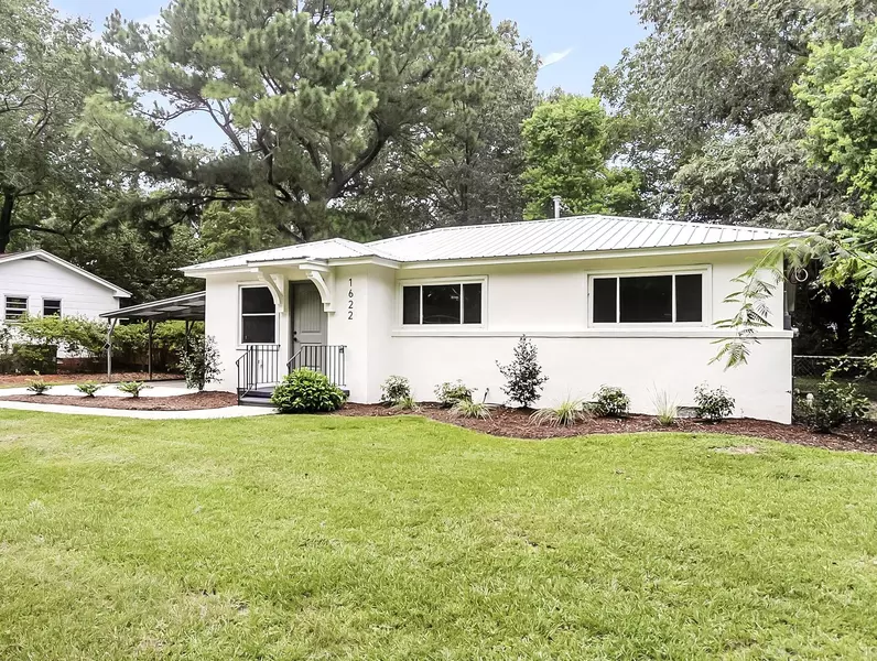 1622 Dogwood Rd, Charleston, SC 29414