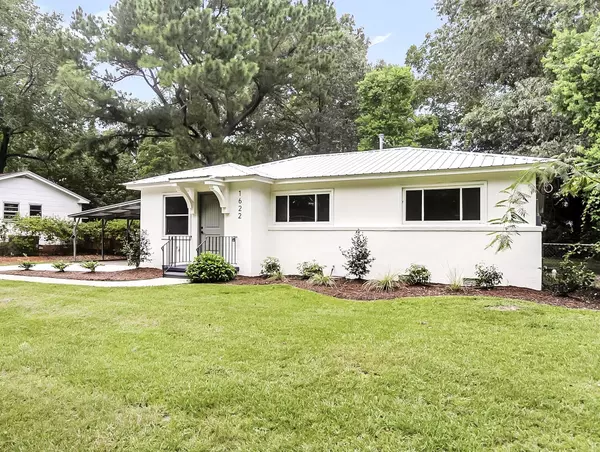 1622 Dogwood Rd,  Charleston,  SC 29414