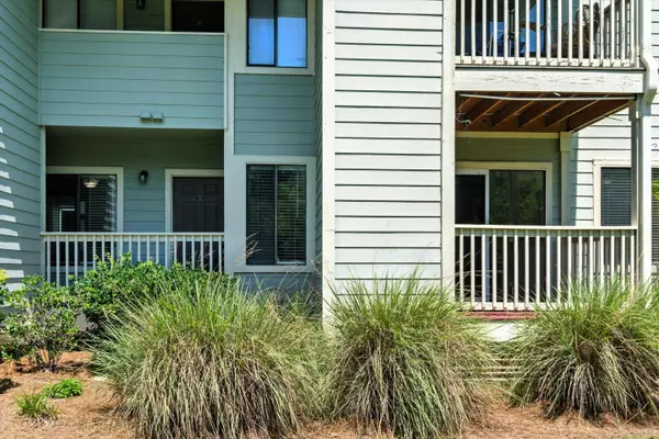 Mount Pleasant, SC 29464,1481 Center Street Extension #302