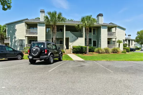 Mount Pleasant, SC 29464,1481 Center Street Extension #302