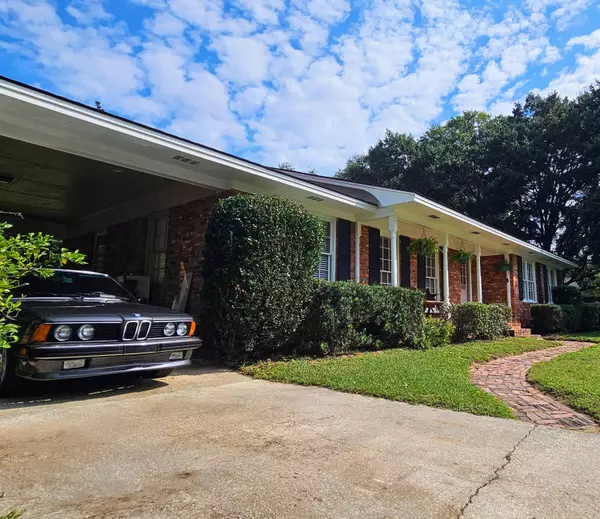 Charleston, SC 29412,1232 W Capers Rd