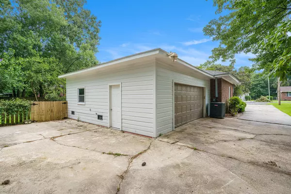 Charleston, SC 29407,1833 Saint Julian Dr