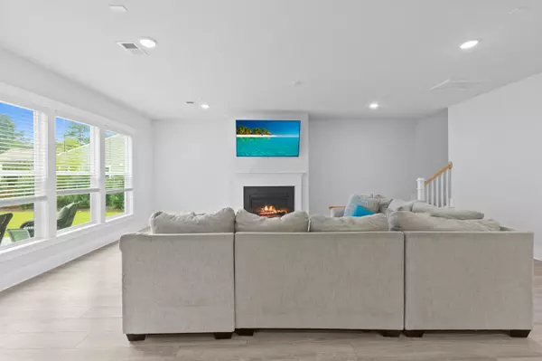 Johns Island, SC 29455,2020 Yaupon Way