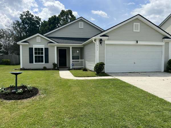511 Beverly Dr, Summerville, SC 29485