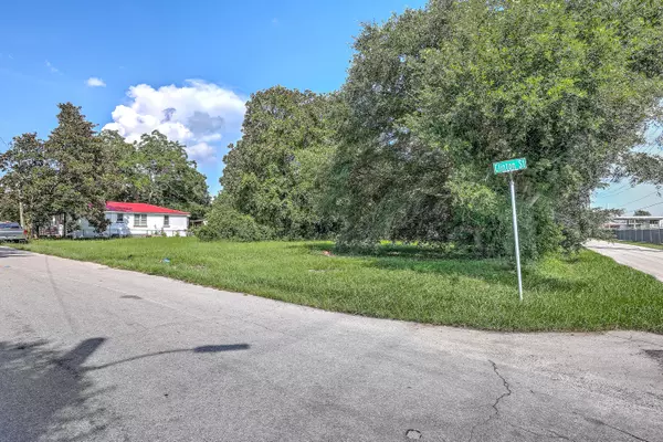 North Charleston, SC 29405,2231 Clinton St