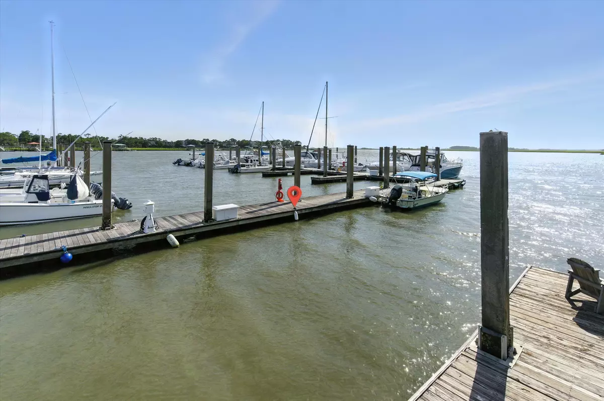 Folly Beach, SC 29439,2 Mcdonough Rd #F-5