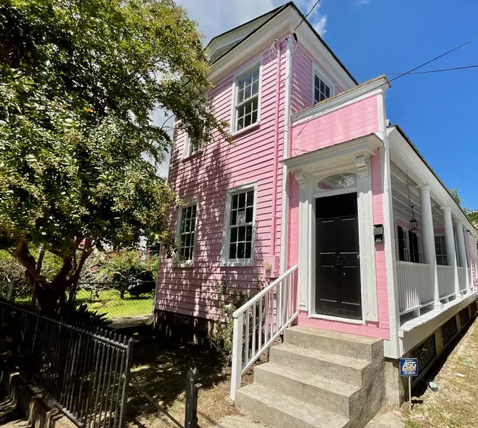 104 Nassau St, Charleston, SC 29403