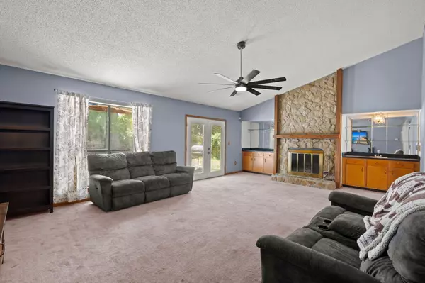 Summerville, SC 29483,605 Woodward Blvd