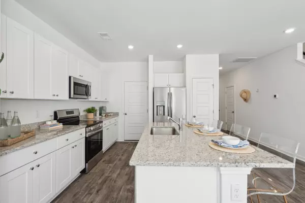 Summerville, SC 29486,394 Tiliwa St