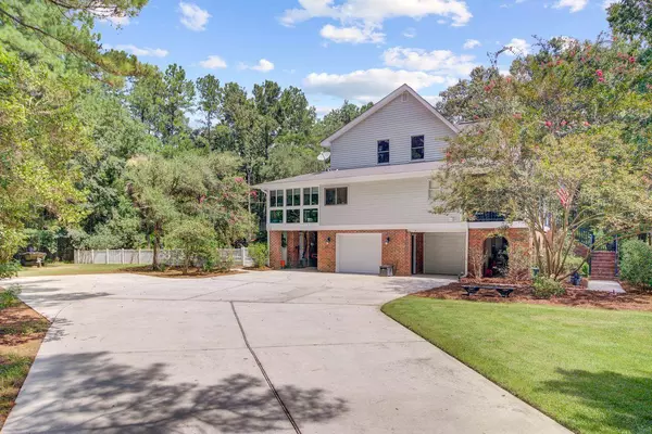 Summerville, SC 29485,123 Pelzer Dr