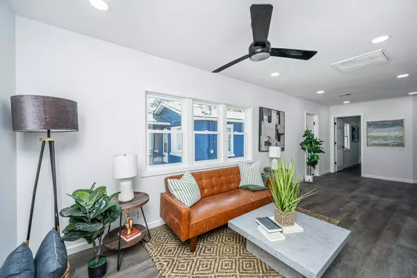 North Charleston, SC 29405,2021 Burton Ln