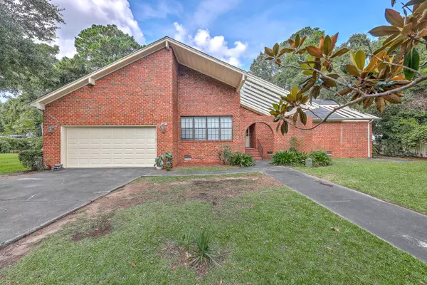 481 Lillie And Rebecca Ln, Mount Pleasant, SC 29464