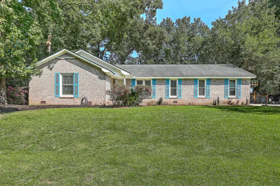1673 Sulgrave Rd, Charleston, SC 29414