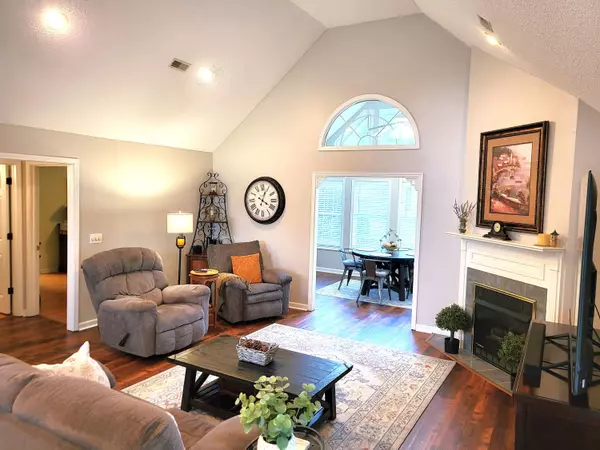 Manning, SC 29102,256 Ridge Lake Dr