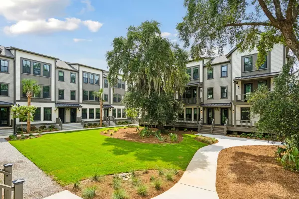 Charleston, SC 29492,737 Oyster Isle Dr