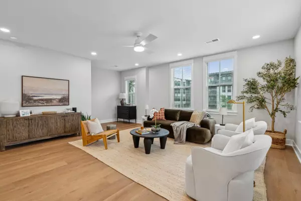 Charleston, SC 29492,737 Oyster Isle Dr