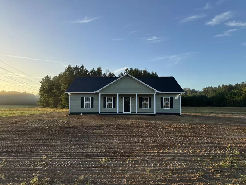 472 Reeves Farm Rd, Saint George, SC 29477