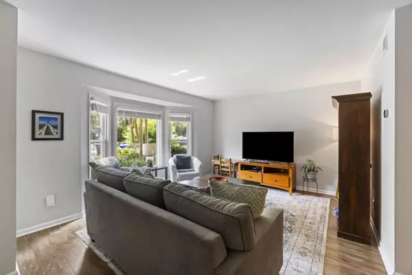 Mount Pleasant, SC 29464,707 Williamson Dr