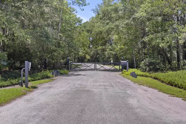 0 Pawlett Blake Ln, Wadmalaw Island, SC 29487