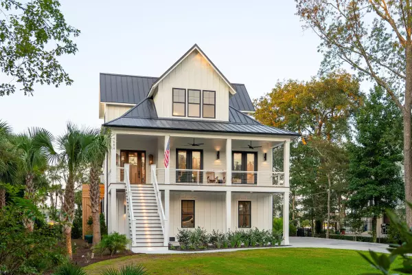 4684 Cedar Island Ct, Awendaw, SC 29429