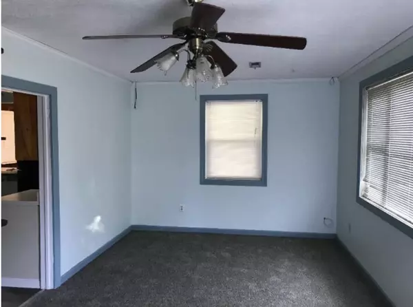 Goose Creek, SC 29445,211 Pineview Dr
