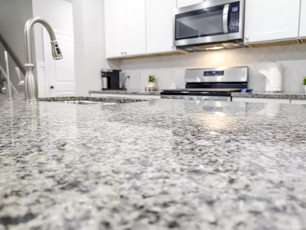 Summerville, SC 29486,433 Carrara Dr