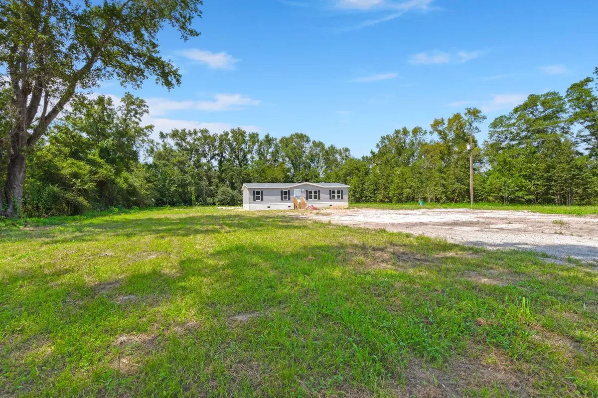 Saint George, SC 29477,1306 Mulberry Rd