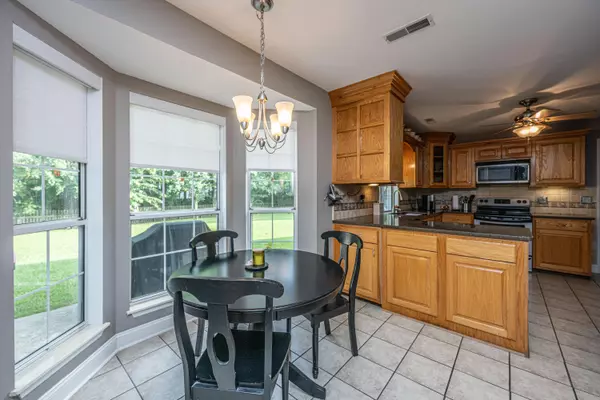 North Charleston, SC 29420,4912 Chartwell Dr