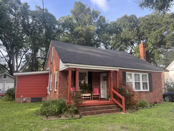 Walterboro, SC 29488,601 Carn St