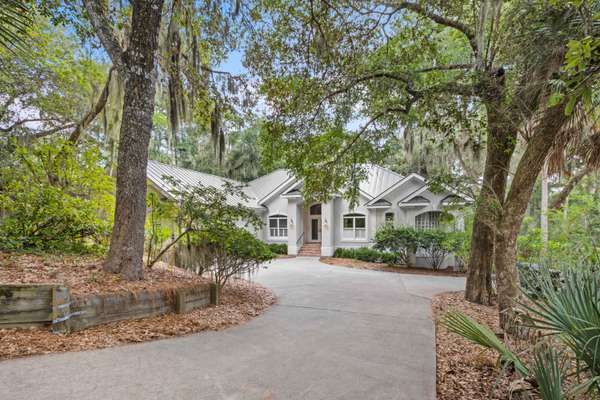 2611 High Hammock Rd, Seabrook Island, SC 29455