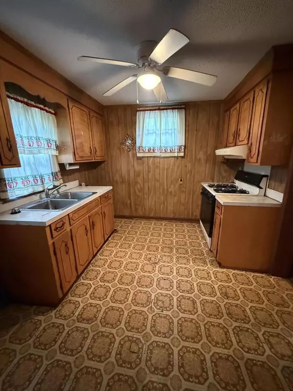 Charleston, SC 29403,43 Ashe St