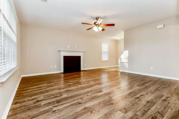 Goose Creek, SC 29445,407 Green Park Ln