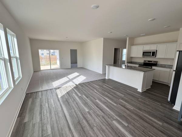 Summerville, SC 29486,558 Pender Woods Dr