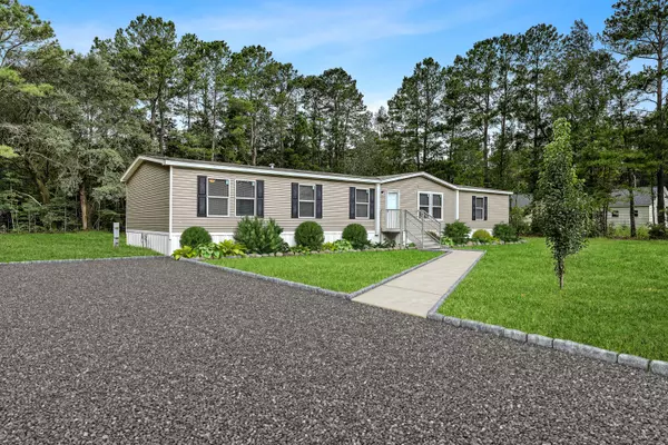 Moncks Corner, SC 29461,1443 Hard Pinch Rd