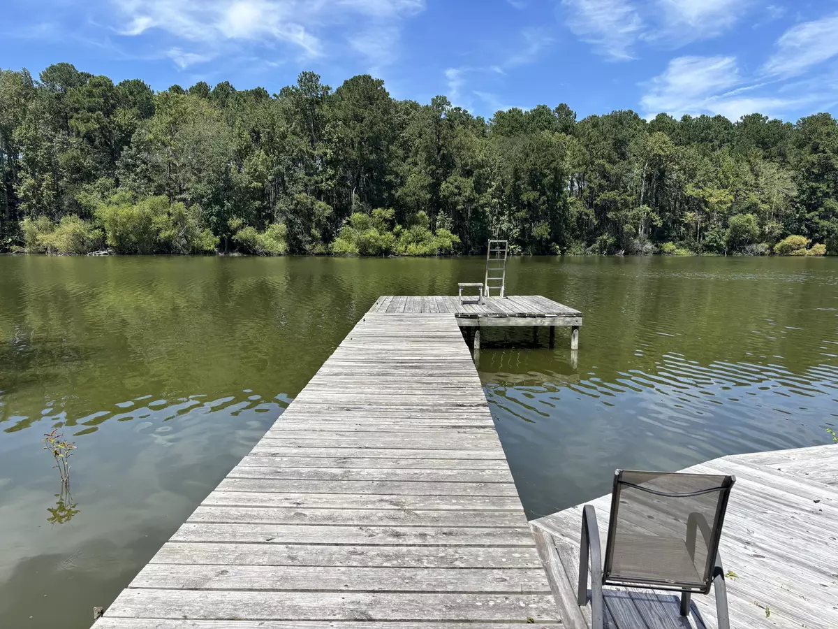 Eutawville, SC 29048,232 Ash Hill Dr