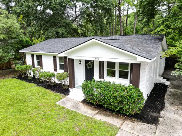 Summerville, SC 29485,219 Birch Ln