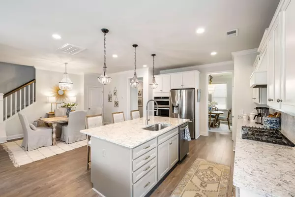 Johns Island, SC 29455,2102 Utsey St