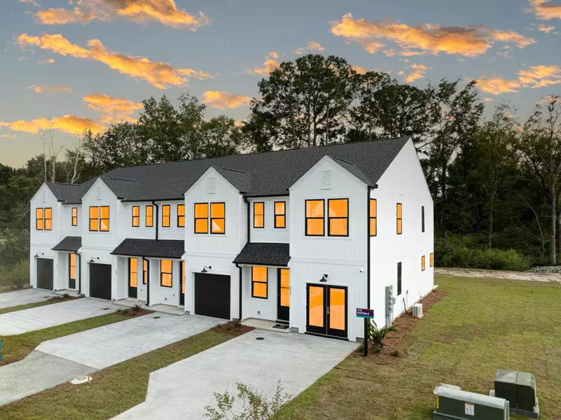 5095 Buggs Ln, Summerville, SC 29485
