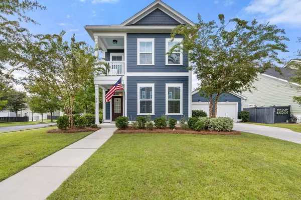 Summerville, SC 29486,417 Eliston St