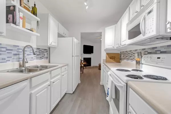 North Charleston, SC 29418,8045 Vermont Rd