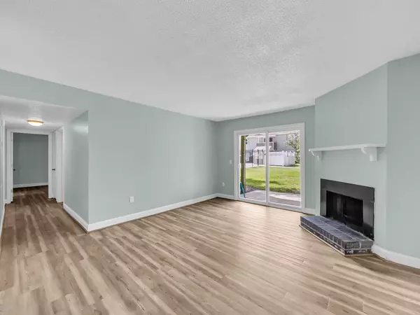 Charleston, SC 29412,1402 Camp Rd #9c